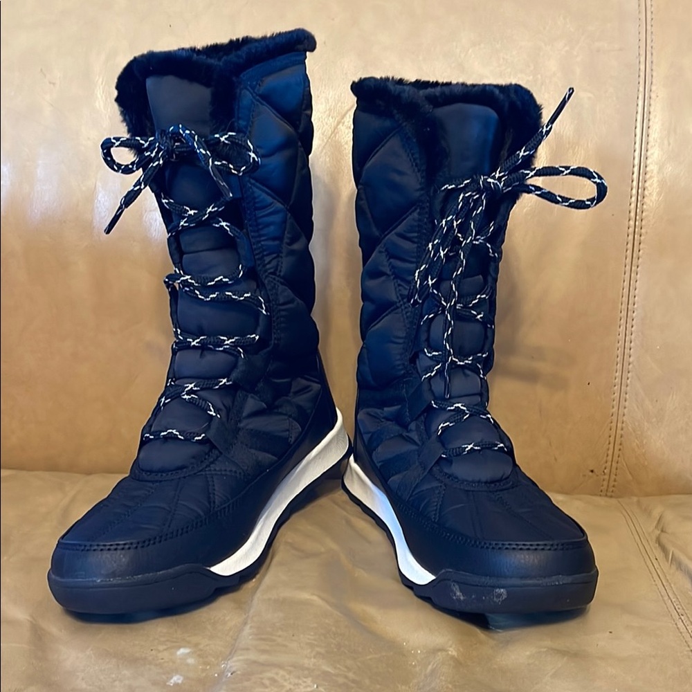 Women's Black Winter Boots